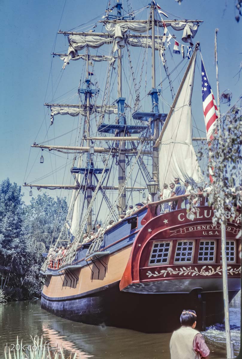 20k-1963-Anaheim-California-Disneyland-8